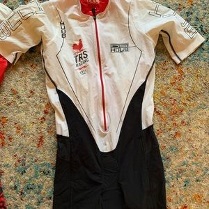HUUB tri suit. Medium